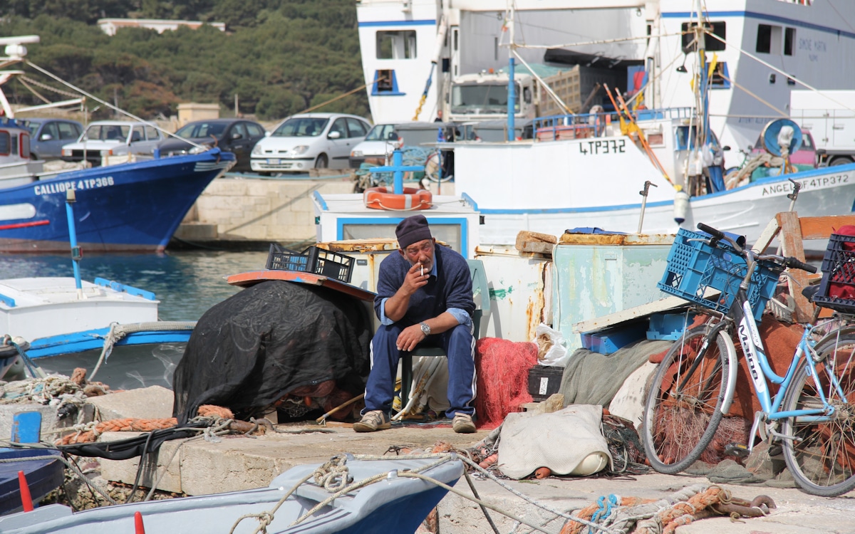 Ägadische Inseln, Favignana-Fischerhafen (1) Ägadische Inseln, Favignana-Fischerhafen (1)