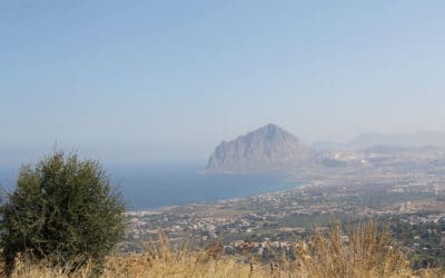 Erice Blick auf den Cofano-Berg (1)