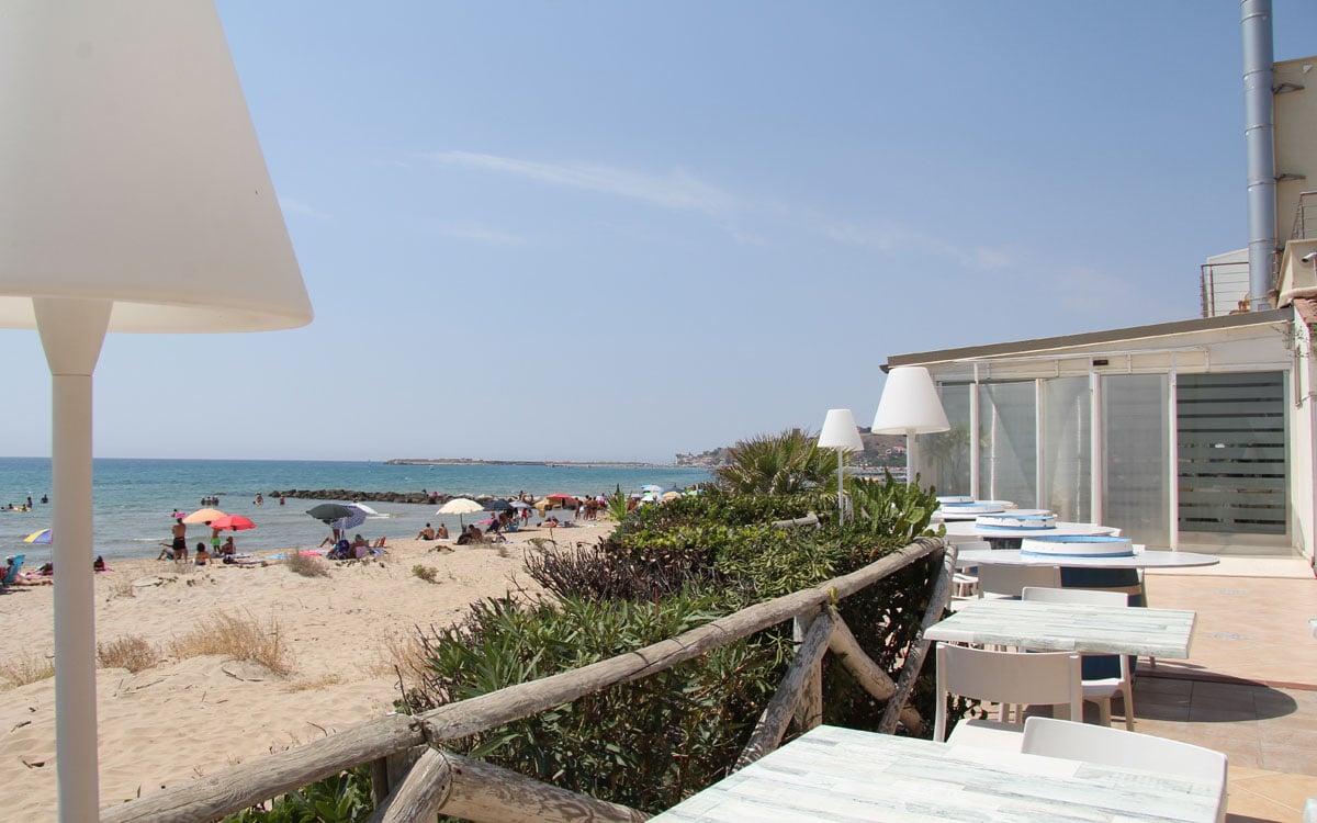 Fischrestaurant am Sandstrand Portopalo (3) Fischrestaurant am Sandstrand Portopalo (3)