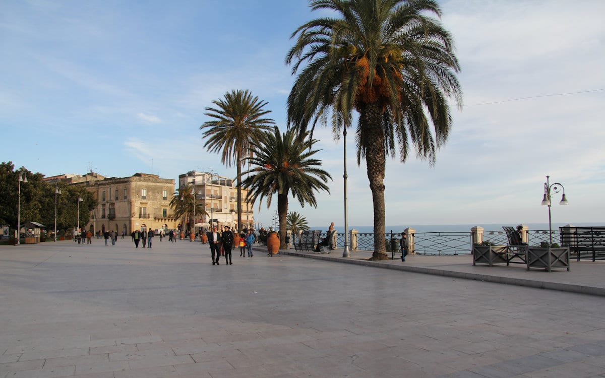 Sciacca Hauptplatz mit Meerblick (3) Sciacca Hauptplatz mit Meerblick (3)