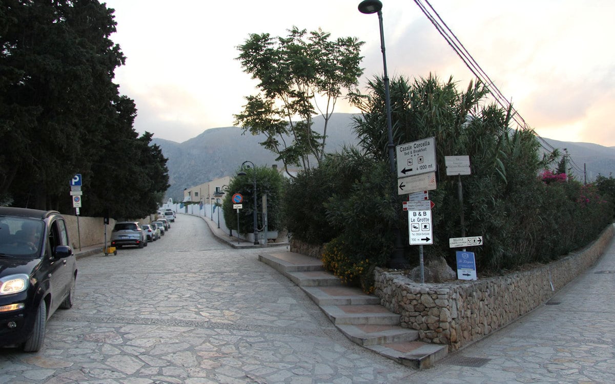 Scopello (1) Scopello (1)